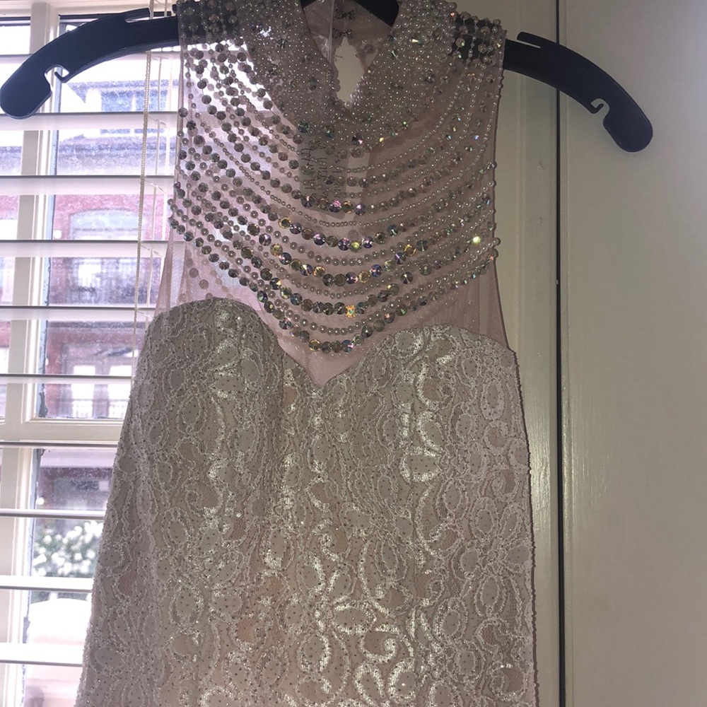 PROM DRESS !!